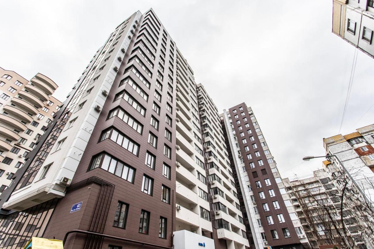Sky House Premium Apartment In City Center Chişinau Exteriör bild